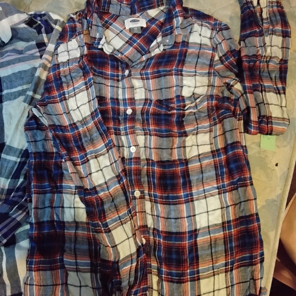 Old Navy Plaid Button Up Duo - Picture 3 of 5